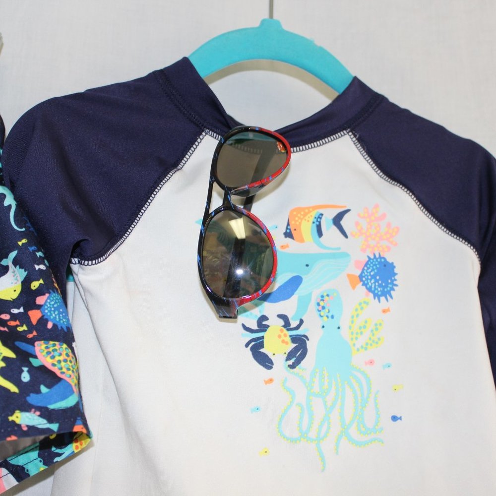 Set 💙 Cat & Jack Tropical Rash Guard Swim Shorts 12M Sunglasses - Picture 3 of 12